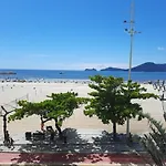 Frente Mar 4 Suites Com Vista Fantastica De Toda Bc
