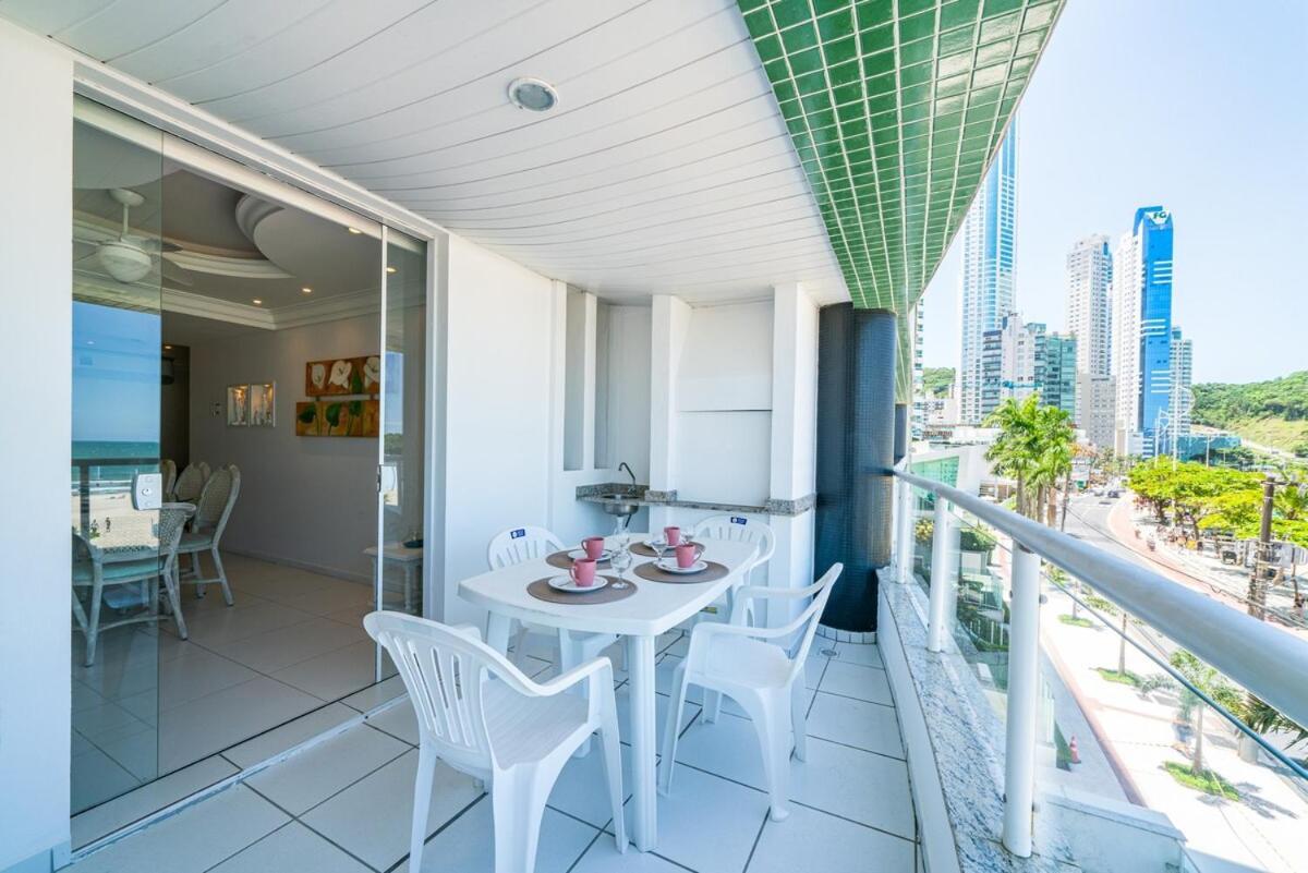 Apartamento Frente Mar 4 Com Vista Fantastica De Toda Bc Balneario Camboriu