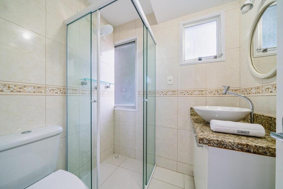 Apartamento Frente Mar 4 Com Vista Fantastica De Toda Bc *